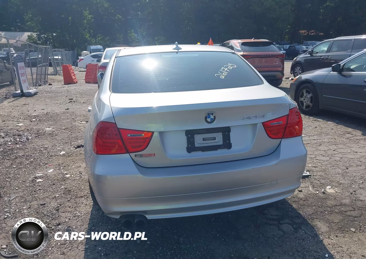 2011 BMW 328I xDrive VIN:WBAPK7C52BF086241 - 16