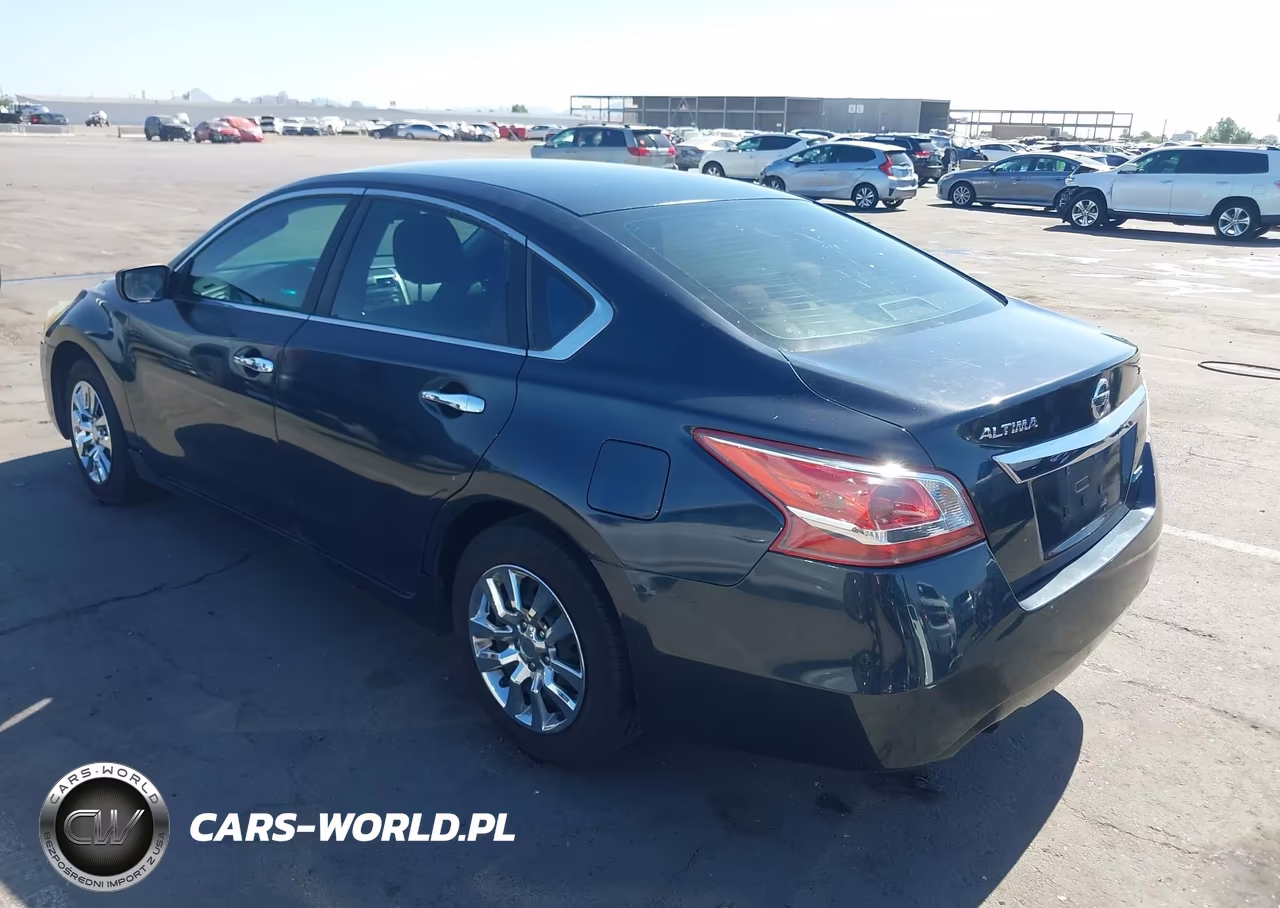 2013 Nissan Altima 2.5 S VIN:1N4AL3AP5DN559650 - 3