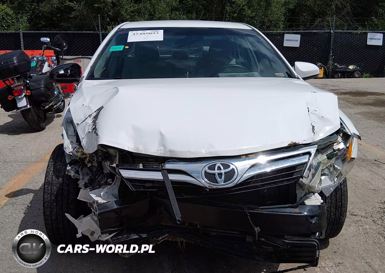 2013 Toyota Camry Le VIN:4T1BF1FK8DU205730 - 13