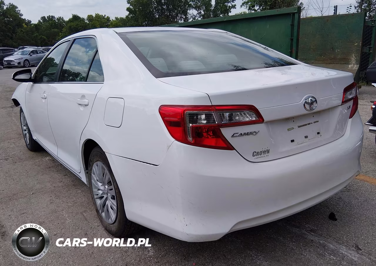 2013 Toyota Camry Le VIN:4T1BF1FK8DU205730 - 3