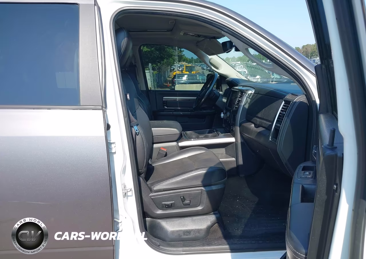 2017 Ram 1500 Night 4X4 5'7 Box VIN:1C6RR7MT2HS711197 - 5