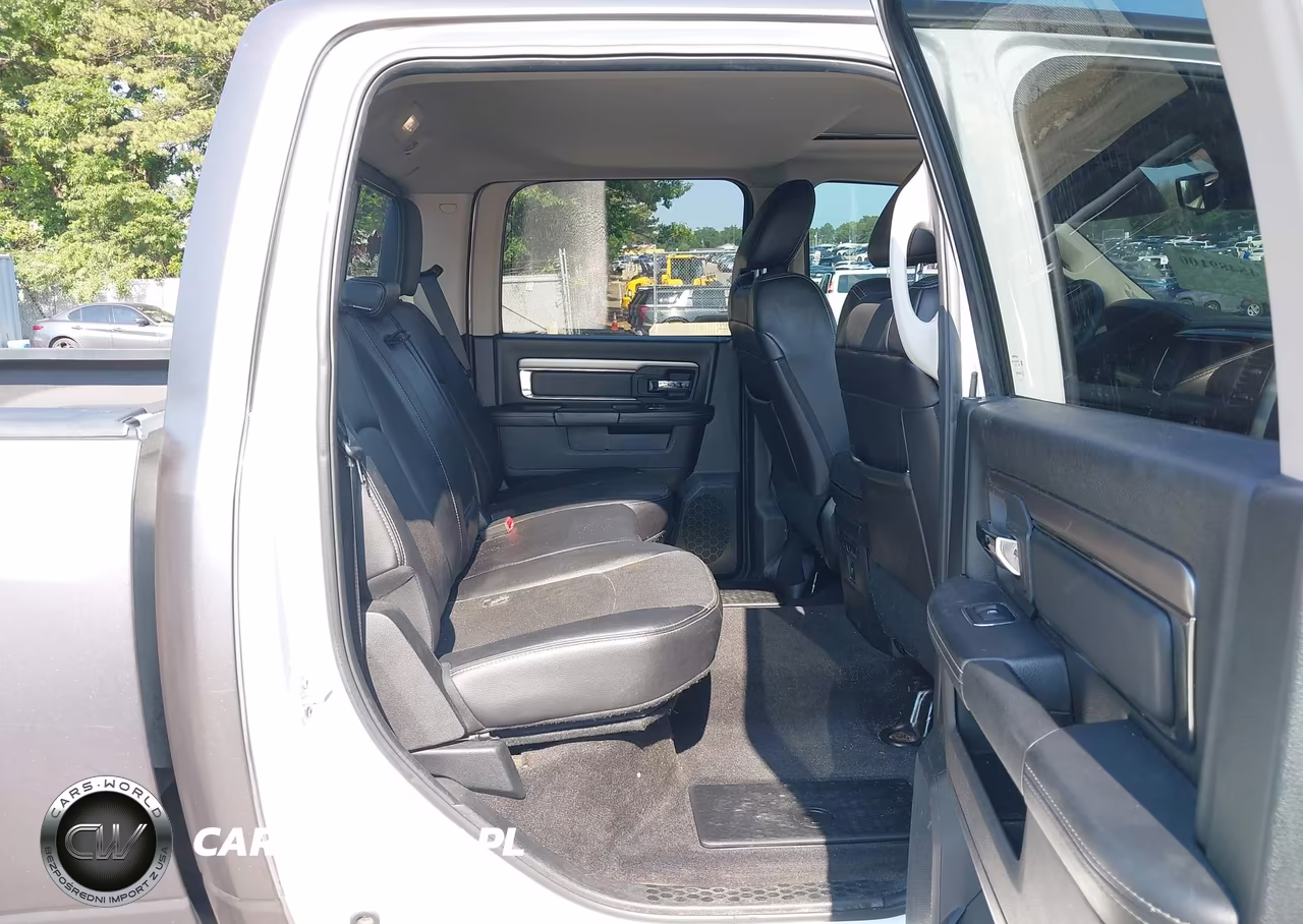 2017 Ram 1500 Night 4X4 5'7 Box VIN:1C6RR7MT2HS711197 - 8