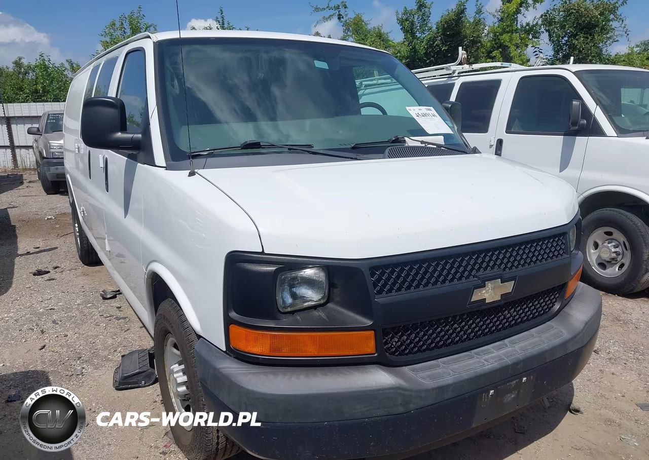 2012 Chevrolet Express 3500 Work Van – zdjęcie 1 z 16