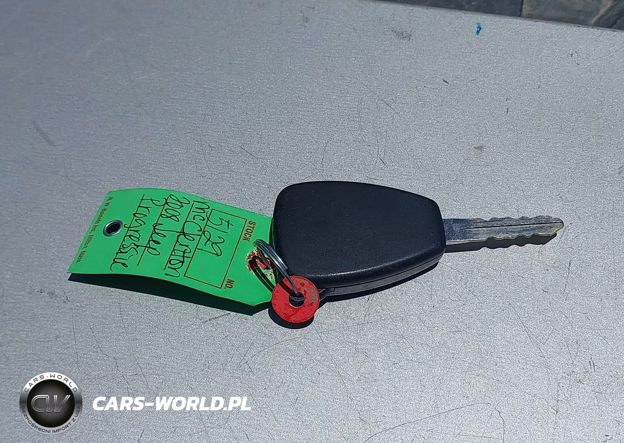 2008 Jeep Wrangler Unlimited Sahara VIN:1J4GA59168L623647 - 11