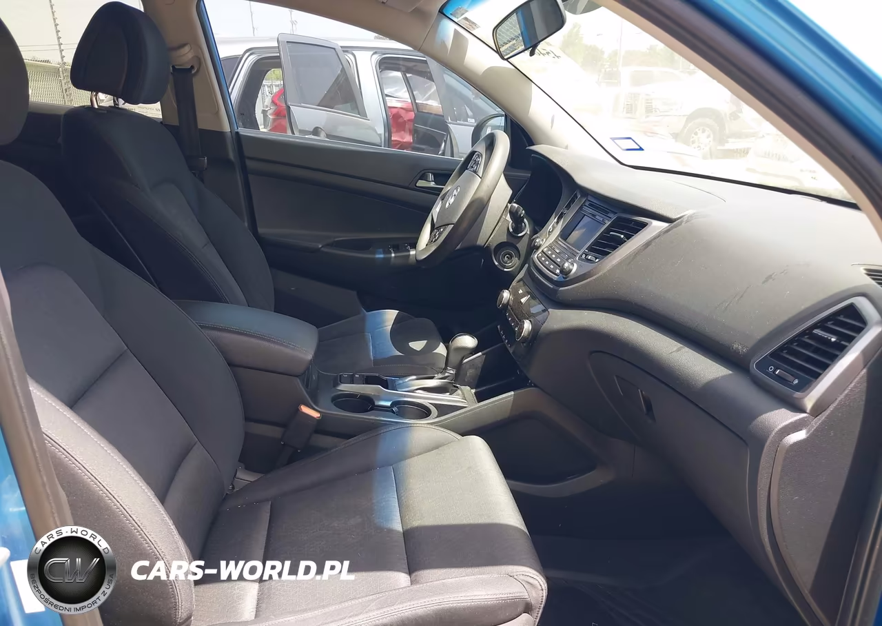 2016 Hyundai Tucson Se VIN:KM8J33A46GU071684 - 5