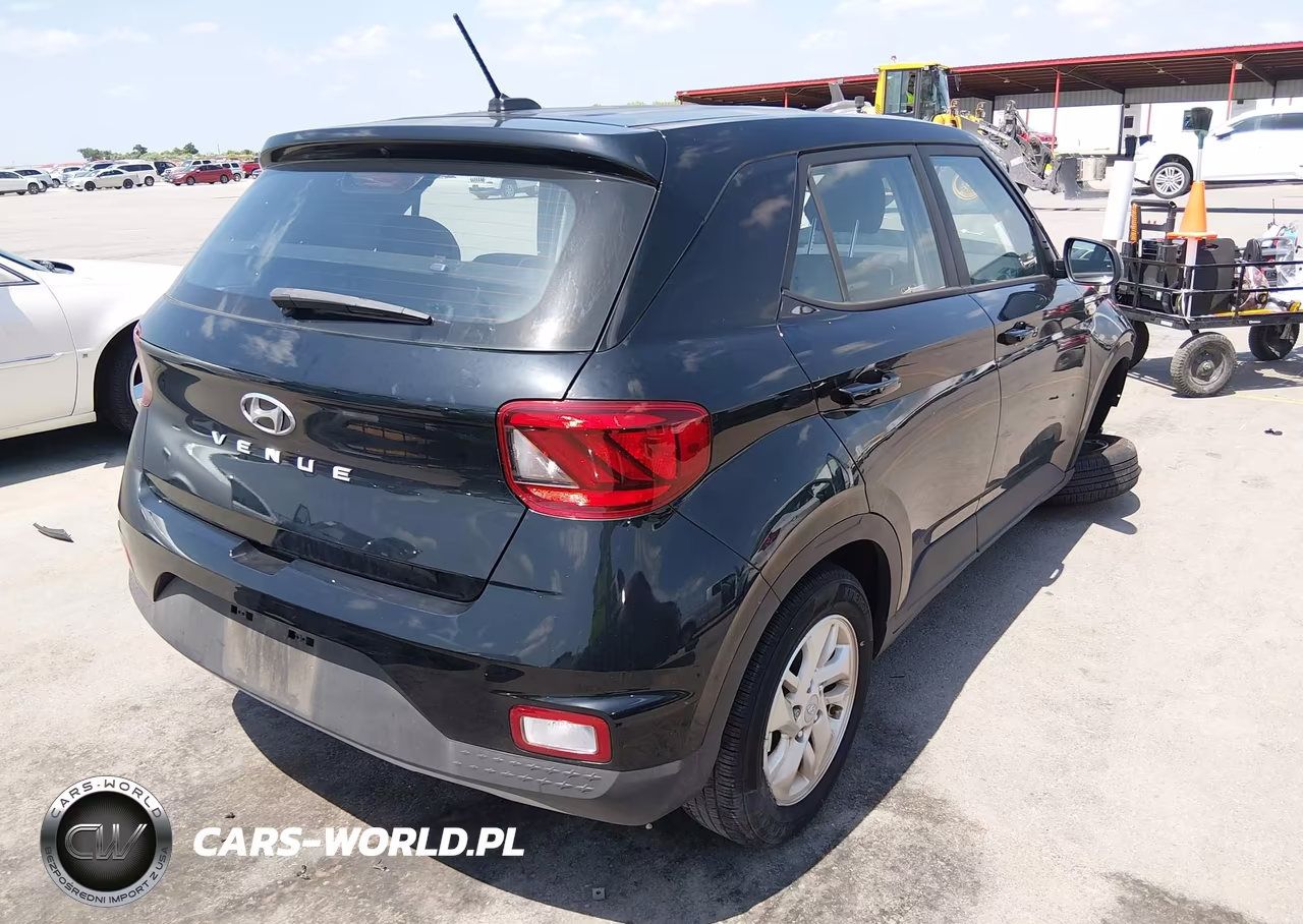 2023 Hyundai Venue Se VIN:KMHRB8A31PU251312 - 4