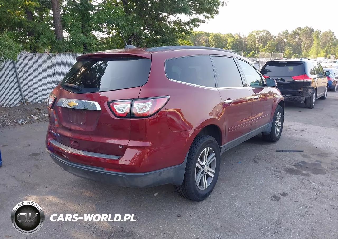 2017 Chevrolet Traverse Lt VIN:1GNKVHKD0HJ156657 - 4