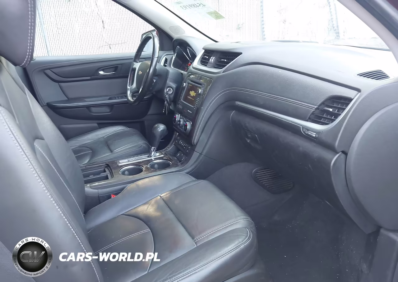 2017 Chevrolet Traverse Lt VIN:1GNKVHKD0HJ156657 - 5