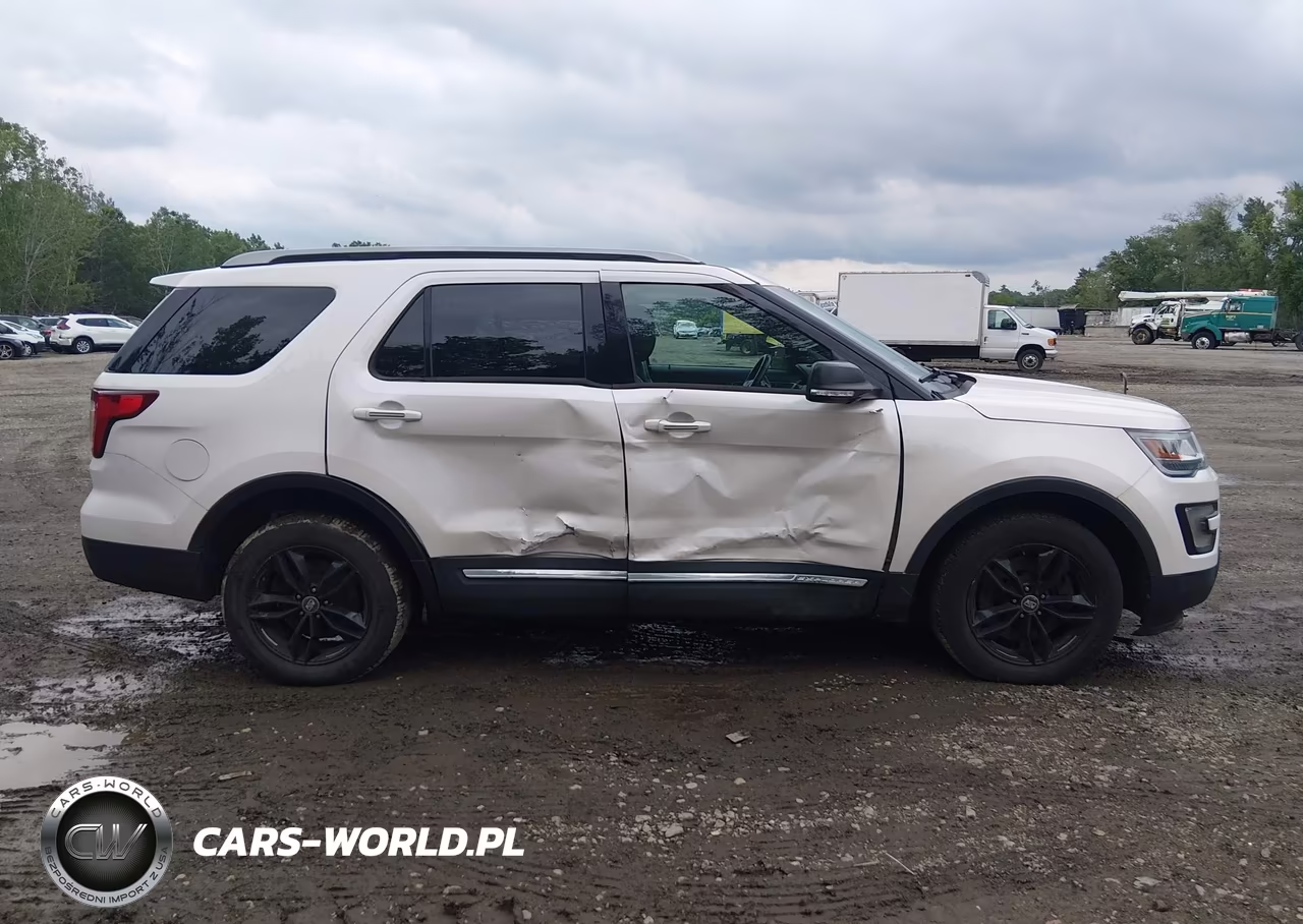 2016 Ford Explorer Xlt VIN:1FM5K8DH7GGC69205 - 13