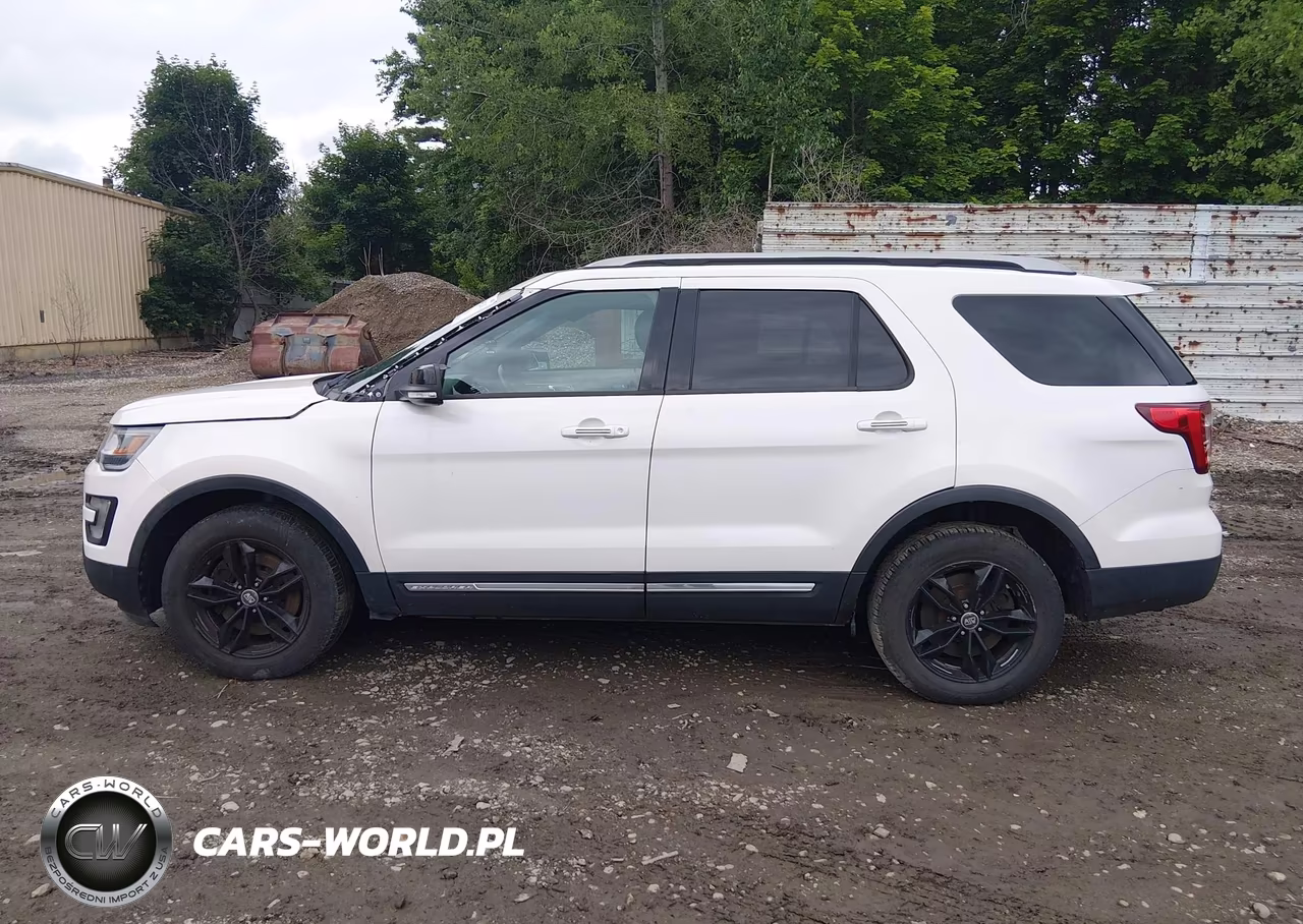 2016 Ford Explorer Xlt VIN:1FM5K8DH7GGC69205 - 14