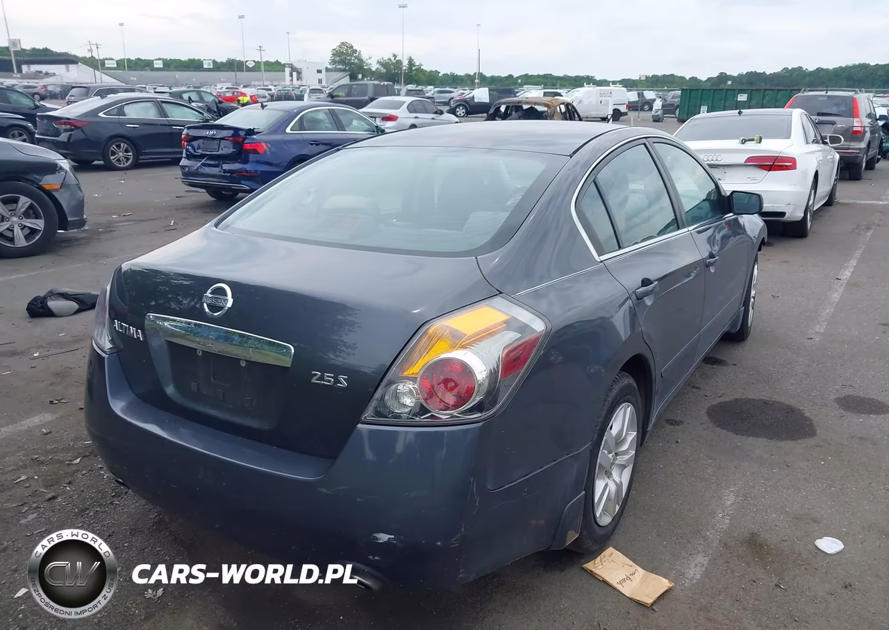 2010 Nissan Altima 2.5 S VIN:1N4AL2AP0AN531132 - 4