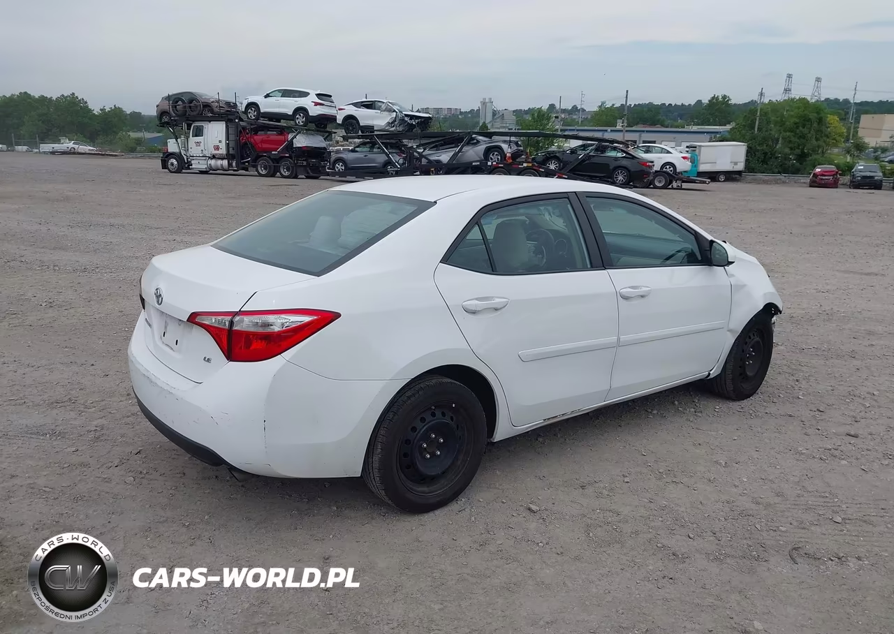 2016 Toyota Corolla Le VIN:2T1BURHE6GC489070 - 4