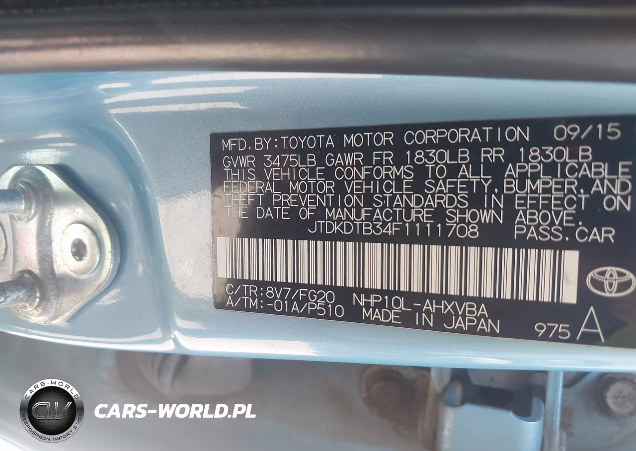 2015 Toyota Prius C Two VIN:JTDKDTB34F1111708 - 9