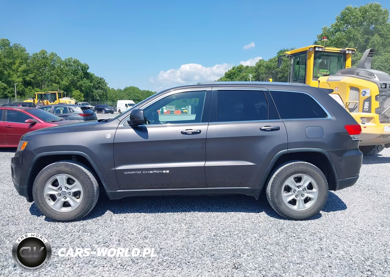 2016 Jeep Grand Cherokee Laredo VIN:1C4RJFAG8GC461023 - 14