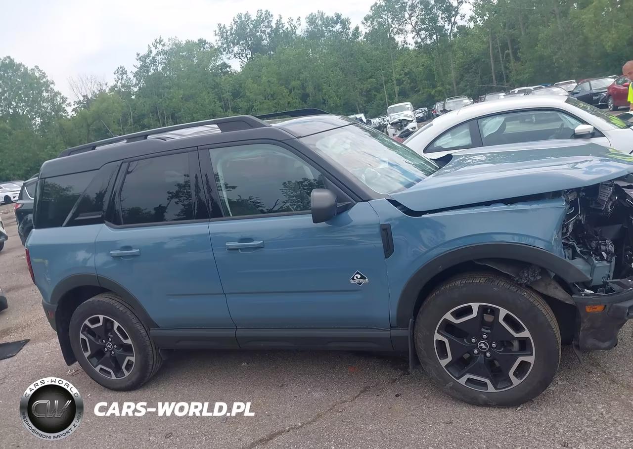 2021 Ford Bronco Sport Outer Banks VIN:3FMCR9C6XMRA79766 - 13