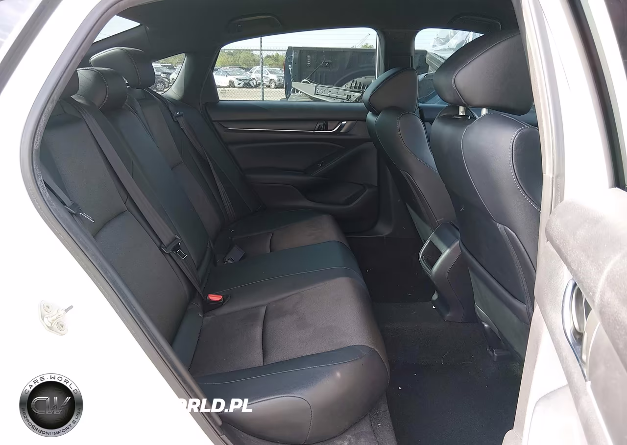 2019 Honda Accord Sport VIN:1HGCV1F31KA086326 - 8