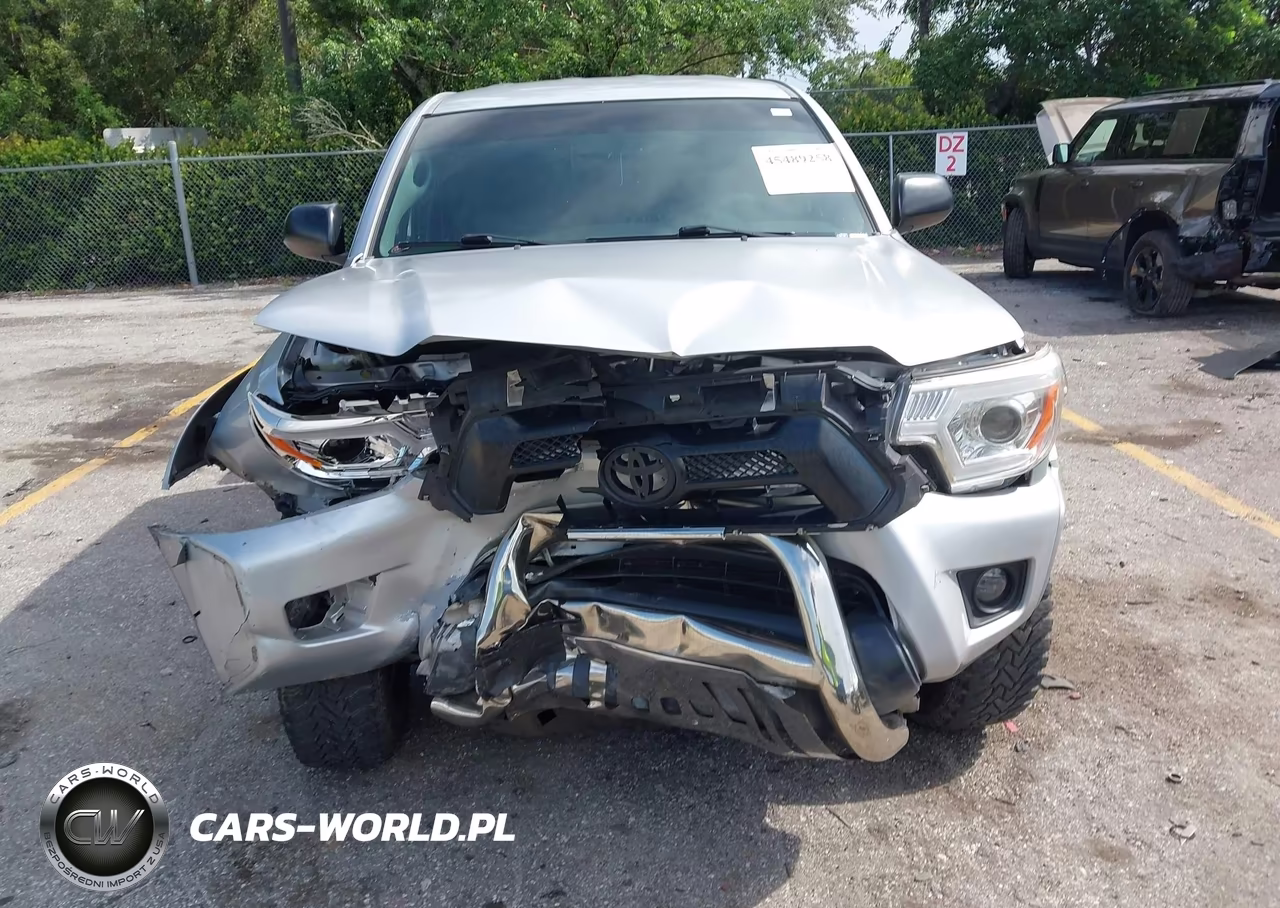 2012 Toyota Tacoma Prerunner VIN:5TFJX4GN9CX010479 - 12