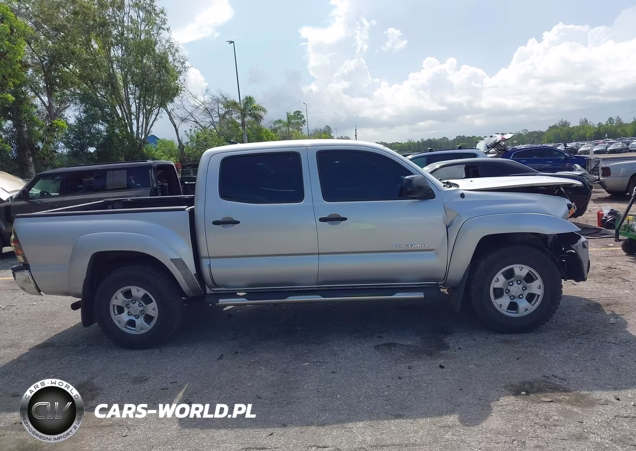 2012 Toyota Tacoma Prerunner VIN:5TFJX4GN9CX010479 - 13