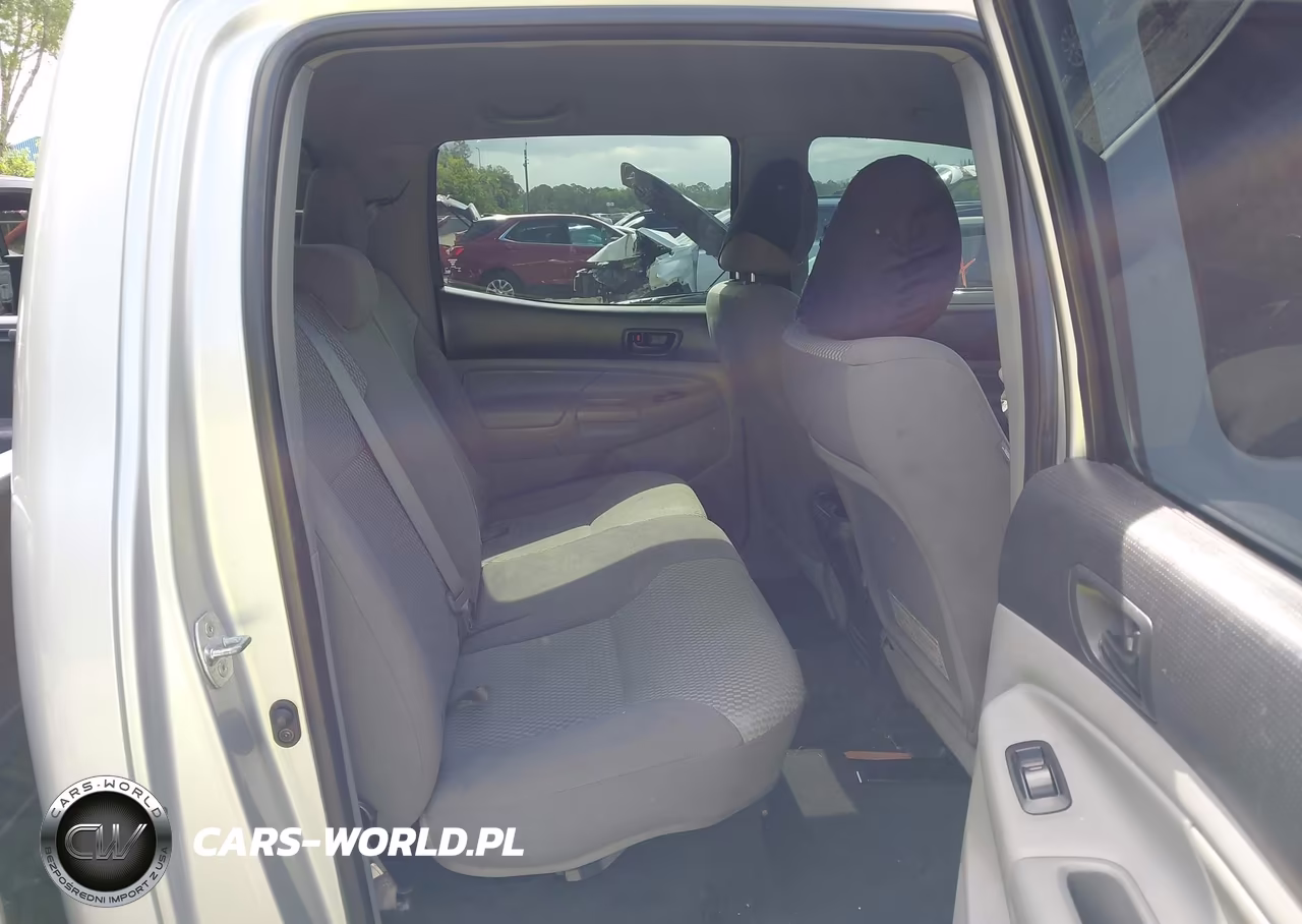 2012 Toyota Tacoma Prerunner VIN:5TFJX4GN9CX010479 - 8