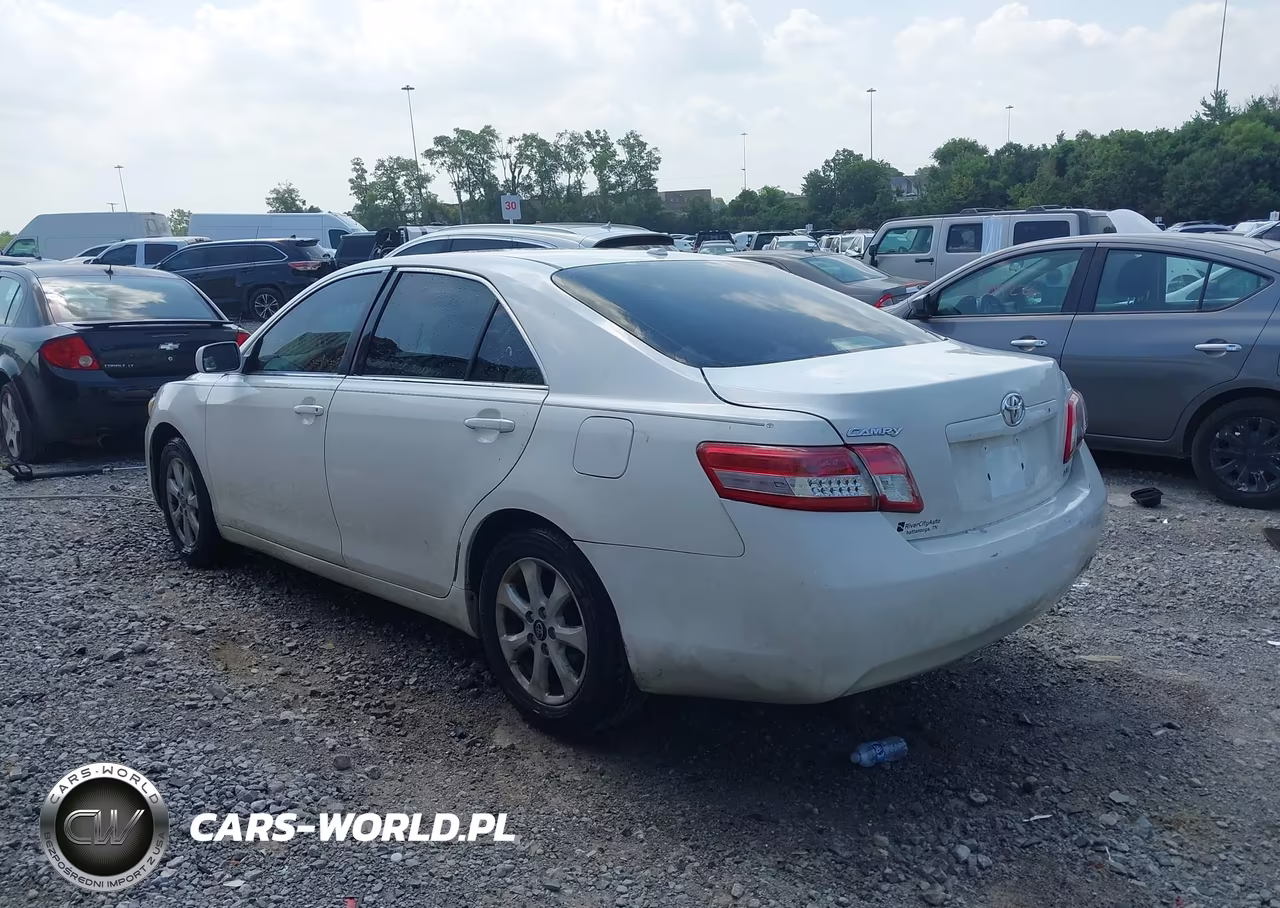 2011 Toyota Camry Le VIN:4T1BF3EK4BU653022 - 3