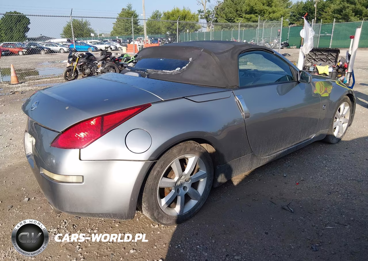 2004 Nissan 350Z Enthusiast VIN:JN1AZ36A24T013903 - 4