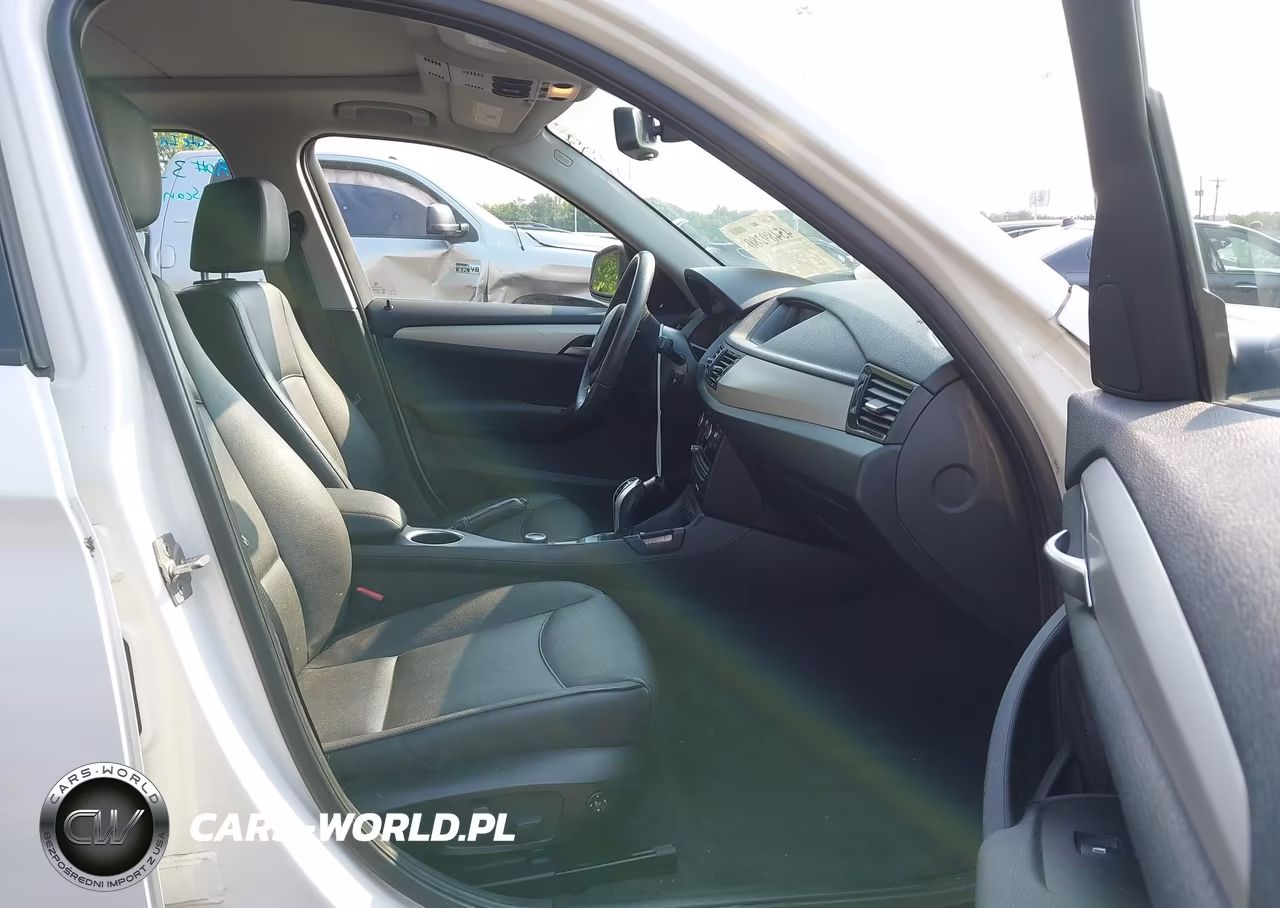 2015 BMW X1 xDrive28I VIN:WBAVL1C57FVY25133 - 5