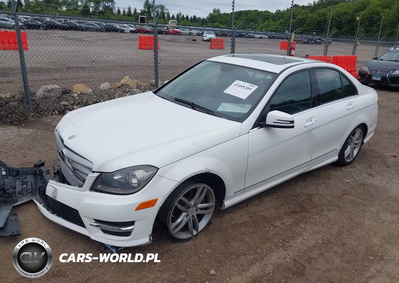2013 Mercedes-Benz C 250 Sport VIN:WDDGF4HB2DA769065 - 2