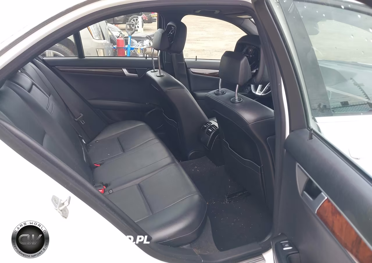 2013 Mercedes-Benz C 250 Sport VIN:WDDGF4HB2DA769065 - 8