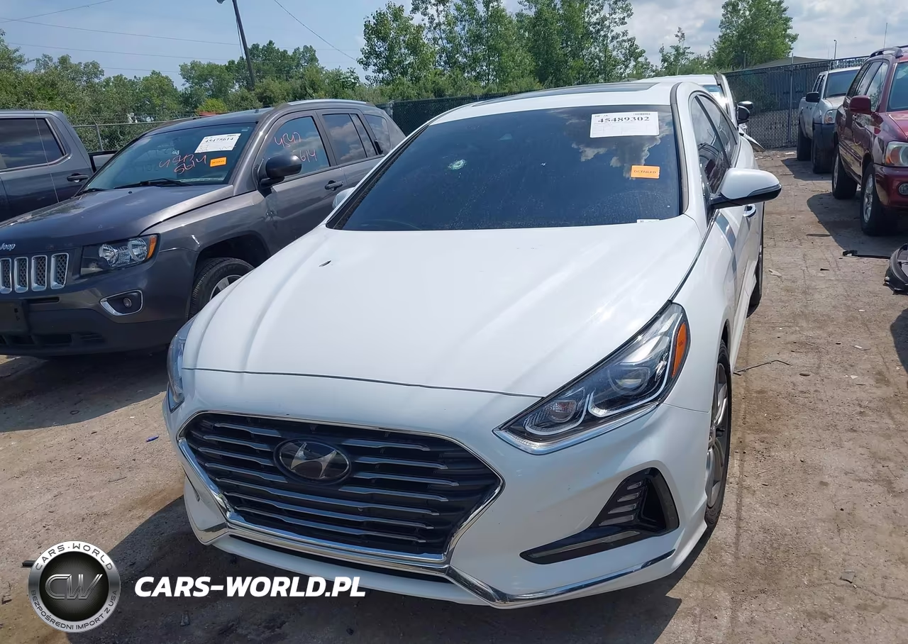 2018 Hyundai Sonata Limited VIN:5NPE34AF9JH682601 - 13