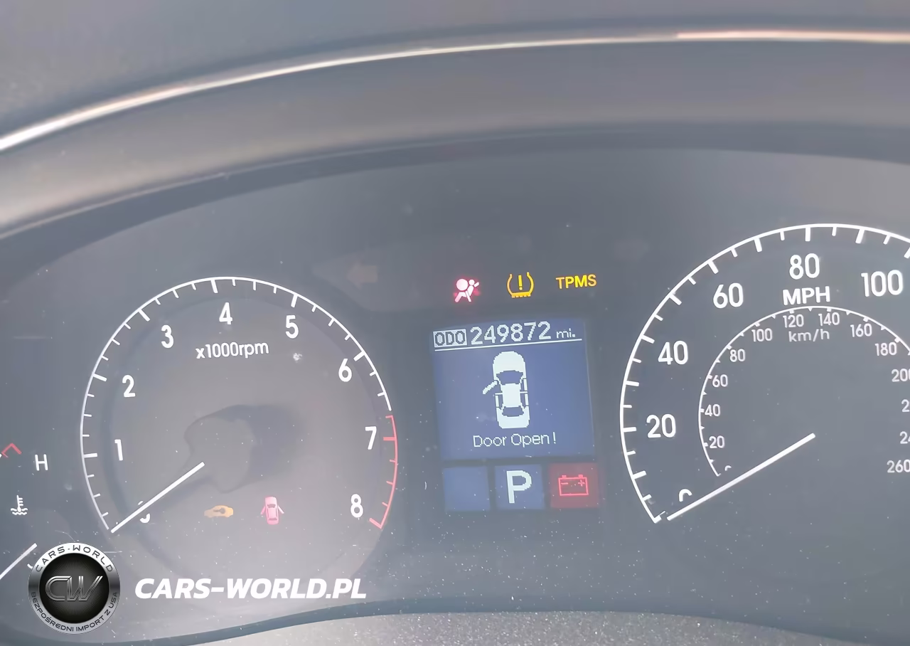 2009 Hyundai Genesis 4.6 VIN:KMHGC46F79U050677 - 15
