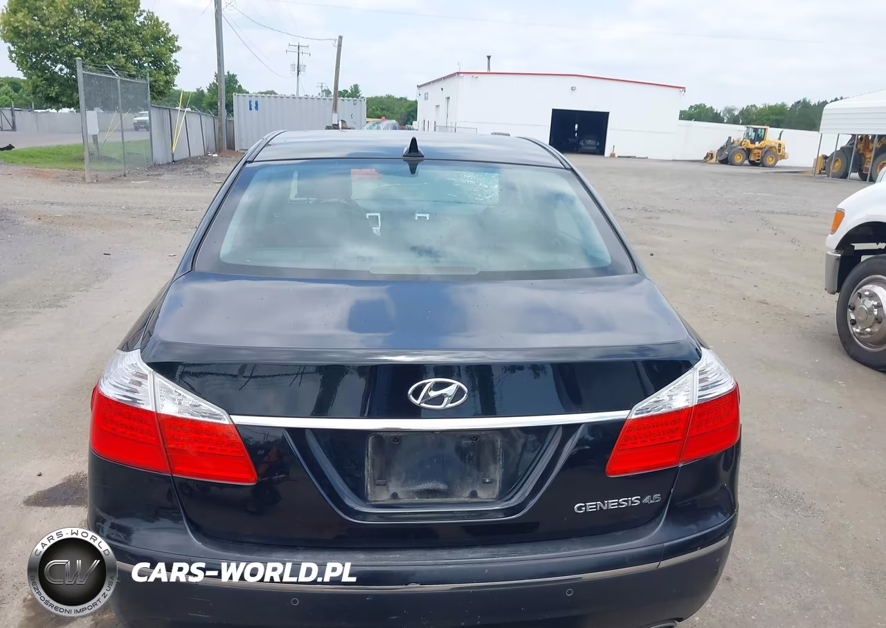 2009 Hyundai Genesis 4.6 VIN:KMHGC46F79U050677 - 16