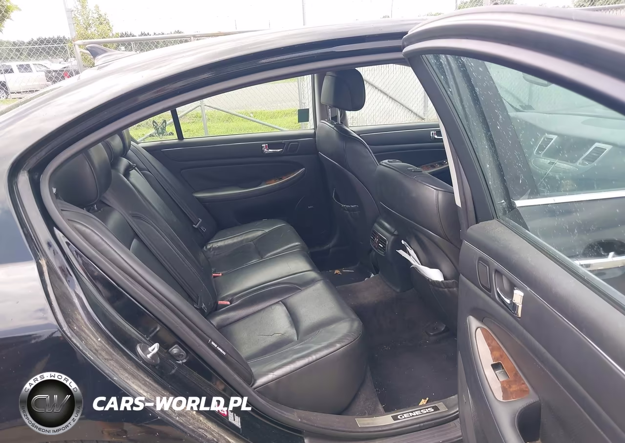 2009 Hyundai Genesis 4.6 VIN:KMHGC46F79U050677 - 8
