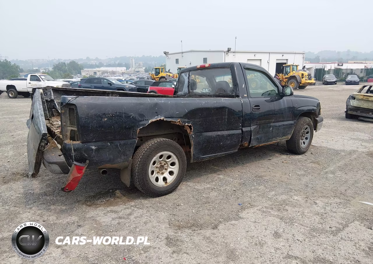 2005 Chevrolet Silverado 1500 Work Truck VIN:1GCEC14X25Z211231 - 4
