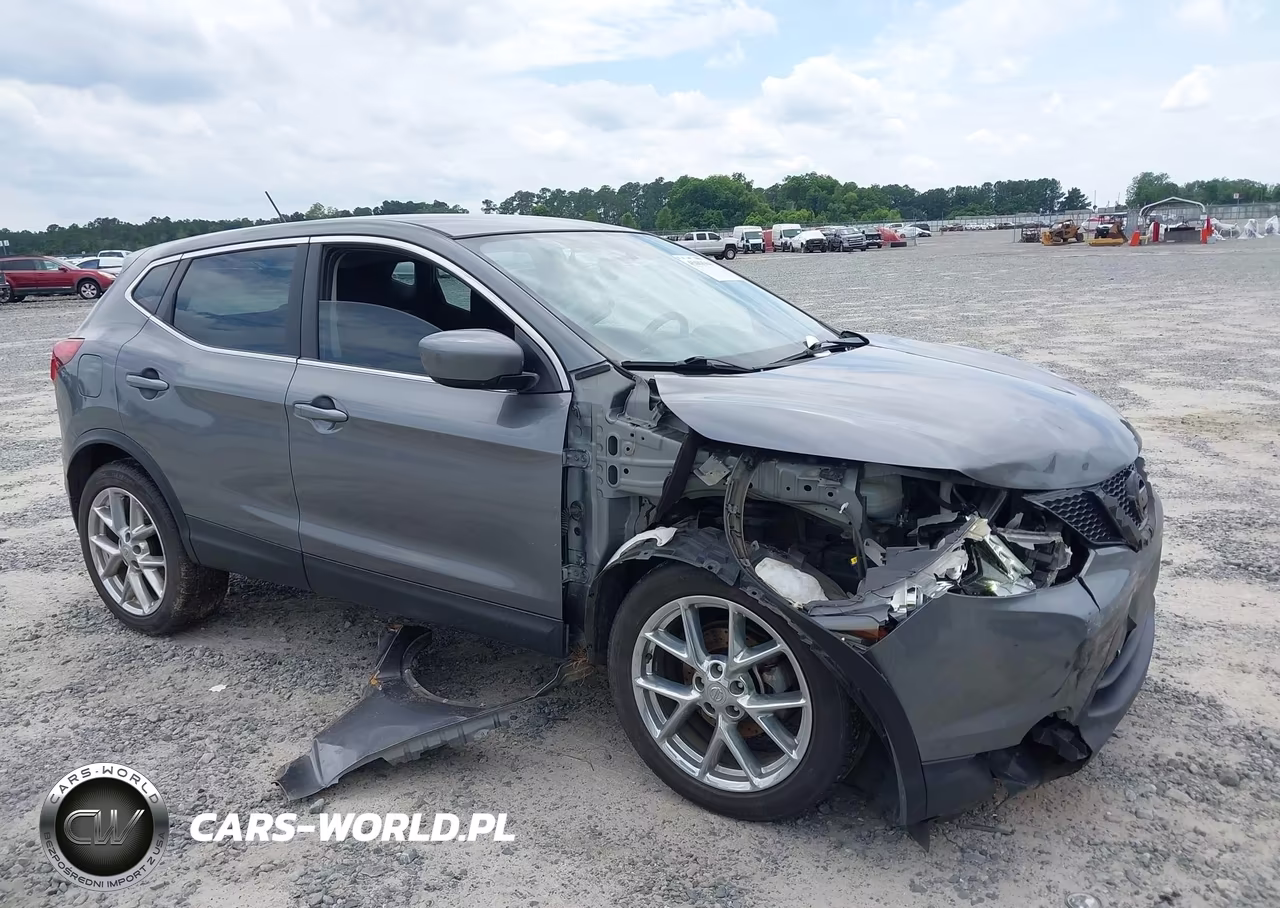 2018 Nissan Rogue Sport S VIN:JN1BJ1CP0JW107555 - 6