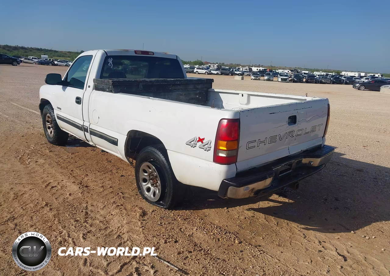 1999 Chevrolet Silverado 1500 VIN:1GCEK14T6XE201778 - 3