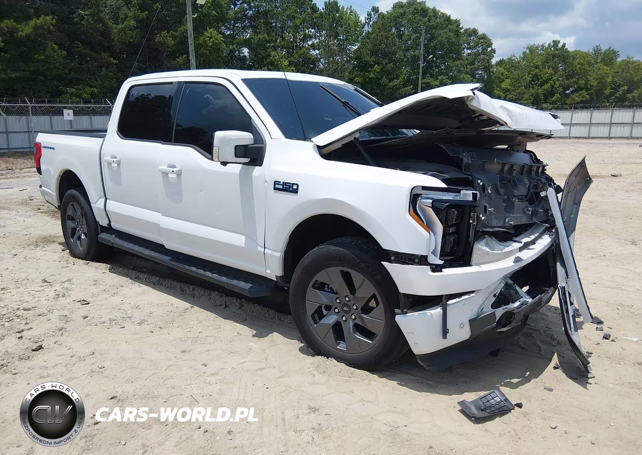 2024 Ford F-150 Lightning Lariat