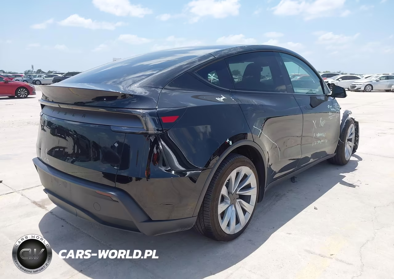 2026 Tesla Model Y Premium Rear-Wheel Drive-Rear-Wheel Drive VIN:7SAYGDEDXTA439424 - 4