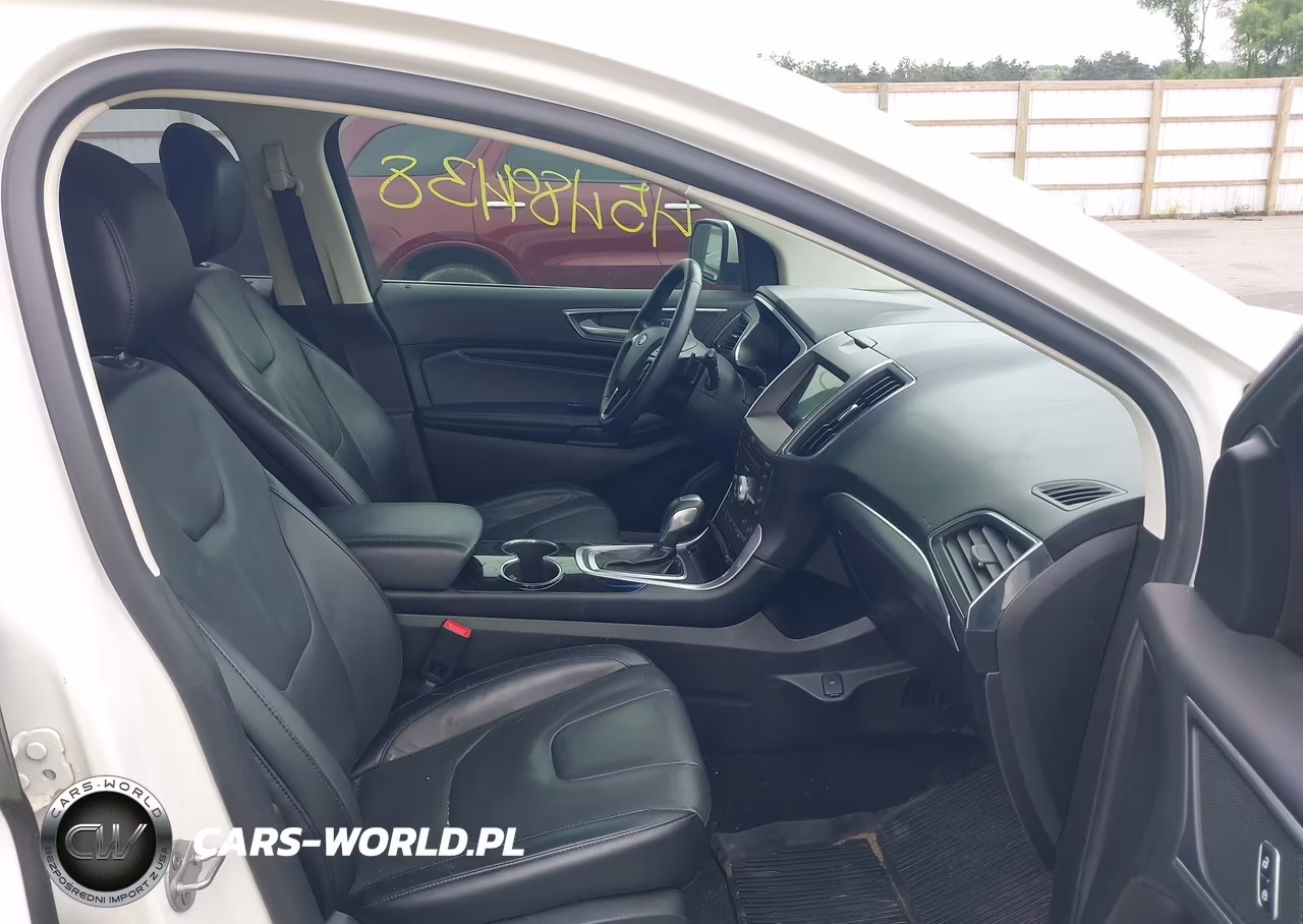 2017 Ford Edge Titanium VIN:2FMPK4K84HBC68817 - 5