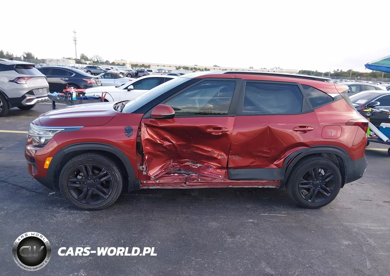 2023 Kia Seltos S VIN:KNDEU2AA9P7378445 - 14