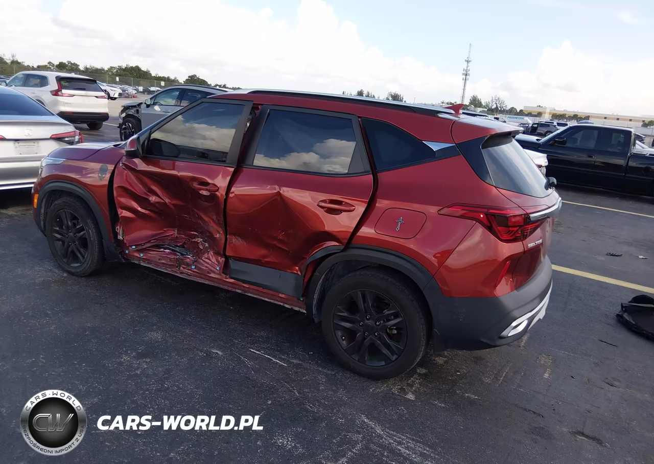 2023 Kia Seltos S VIN:KNDEU2AA9P7378445 - 3