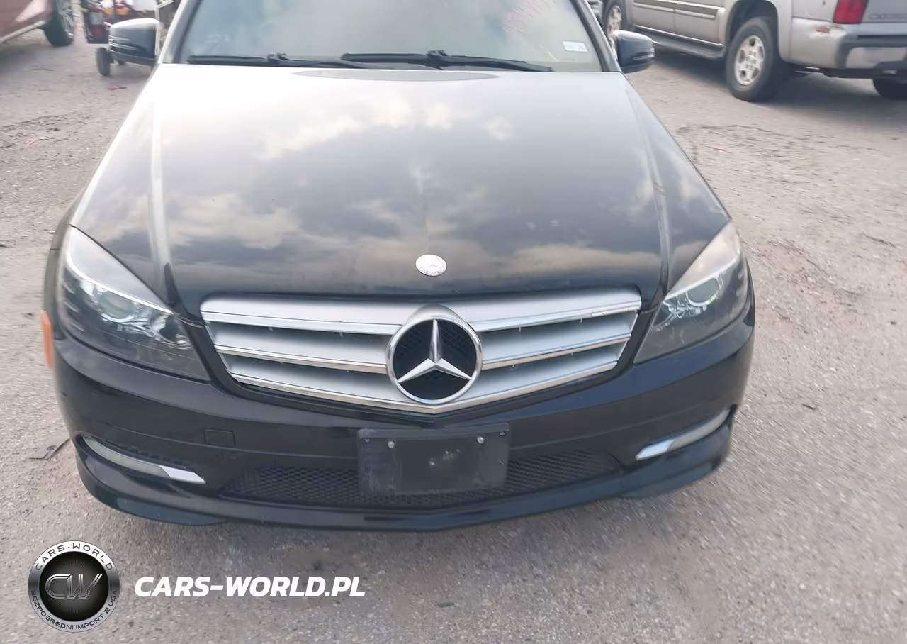 2011 Mercedes-Benz C 300 Sport VIN:WDDGF5EB0BR158105 - 6