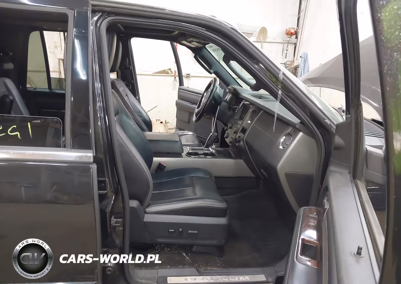 2015 Ford Expedition Platinum VIN:1FMJU1MT7FEF20190 - 5