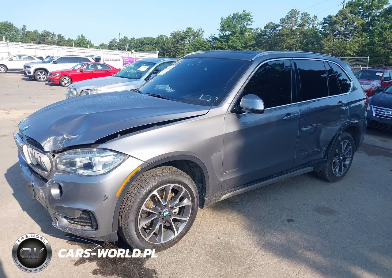 2018 BMW X5 xDrive35I VIN:5UXKR0C58J0Y01765 - 2