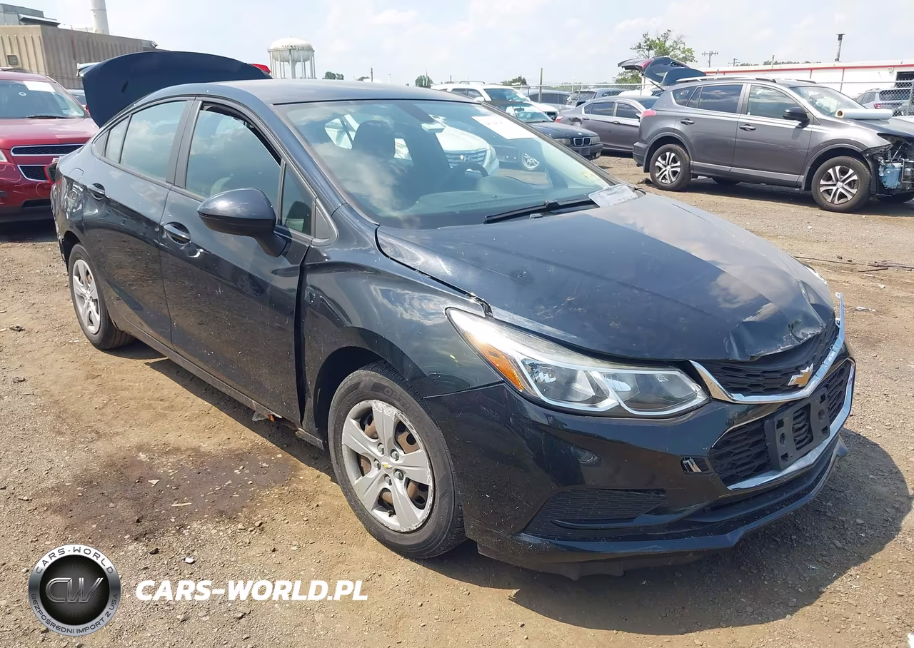 2017 Chevrolet Cruze Ls Auto – zdjęcie 1 z 16