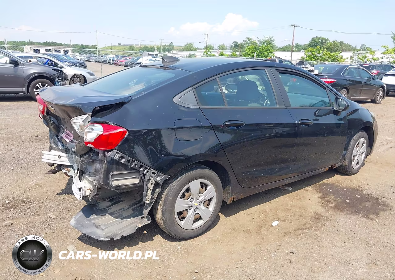 2017 Chevrolet Cruze Ls Auto VIN:1G1BC5SM9H7221248 - 4