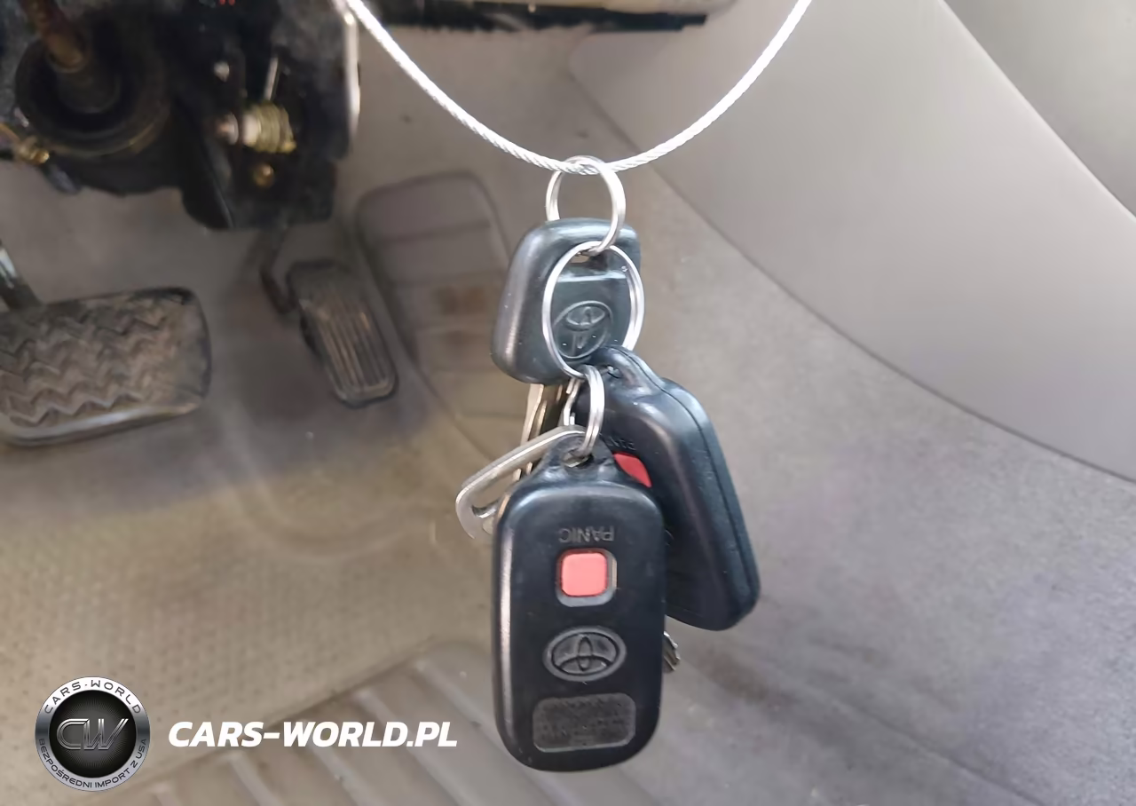 2005 Toyota Camry Le VIN:4T1BE32K85U592981 - 11