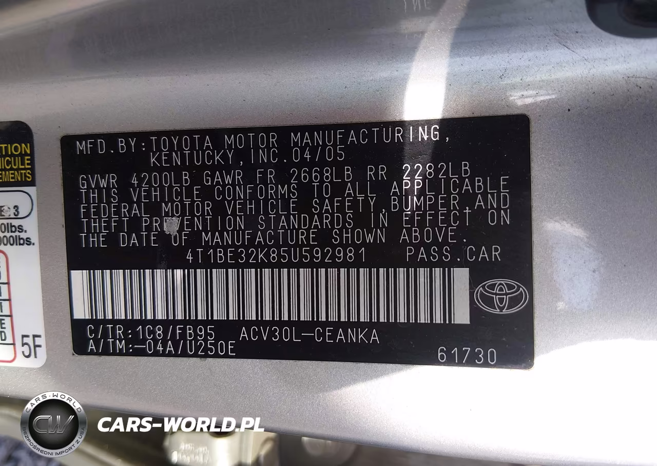 2005 Toyota Camry Le VIN:4T1BE32K85U592981 - 9