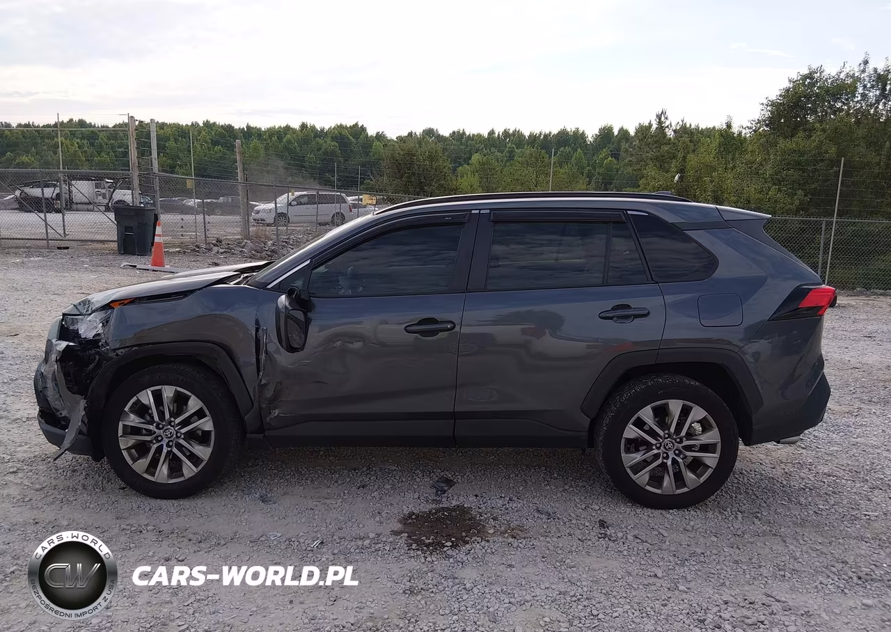 2021 Toyota Rav4 Xle Premium VIN:2T3C1RFV5MC126245 - 14