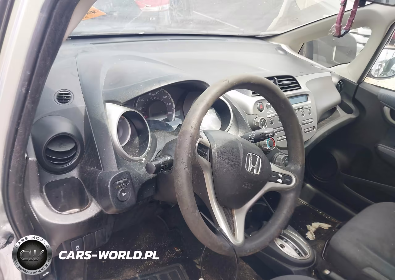 2012 Honda Fit VIN:JHMGE8H33CC003957 - 7