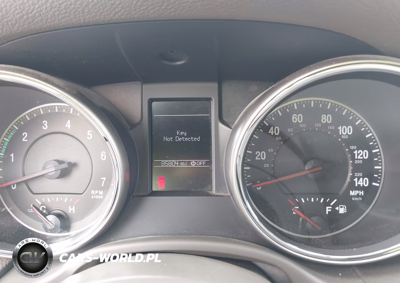 2012 Jeep Grand Cherokee Laredo VIN:1C4RJFAG5CC285347 - 7